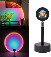 Cargar imagen en el visor de la galería, Lámpara de Proyección LED - Puesta de Sol y Arcoíris con Luz Ambiental Giratoria 180º para Dormitorio y Decoración - Loomar